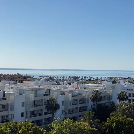 Penthouse With Sea Views In