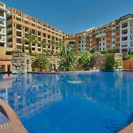 Penthouse With Sea Views In