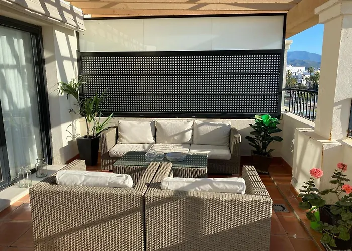 Penthouse With Sea Views In * 마르베야
